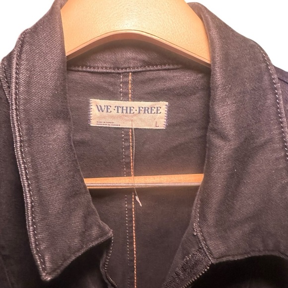 NWT We The Free Jayde Zip Up Flare Jumpsuit size Large Black Mamba Noir - Picture 5 of 6